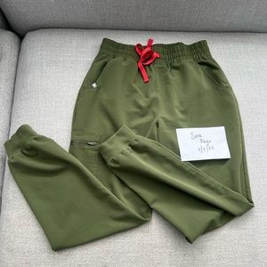 Figs jogger scrub pants